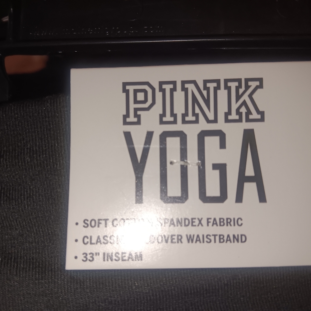 Women's size xsmall, PINK yoga pants - Picture 4 of 4